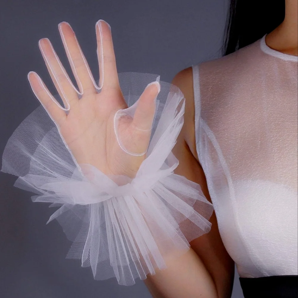 Fabulous Avant Garde Elegant High Fashion Designer Sheer Tulle Ruffled G…